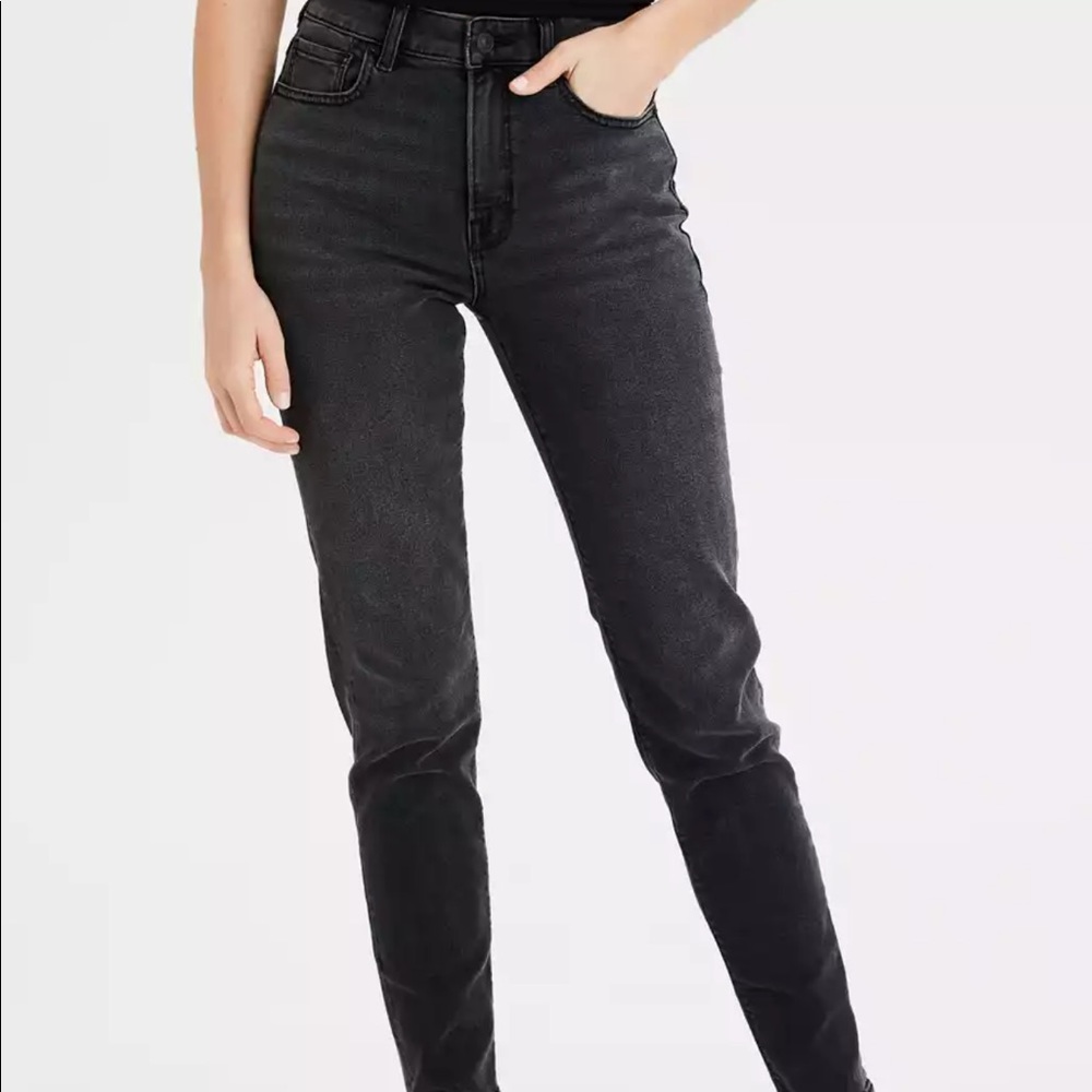 [2/$40] American eagle Mom Jean